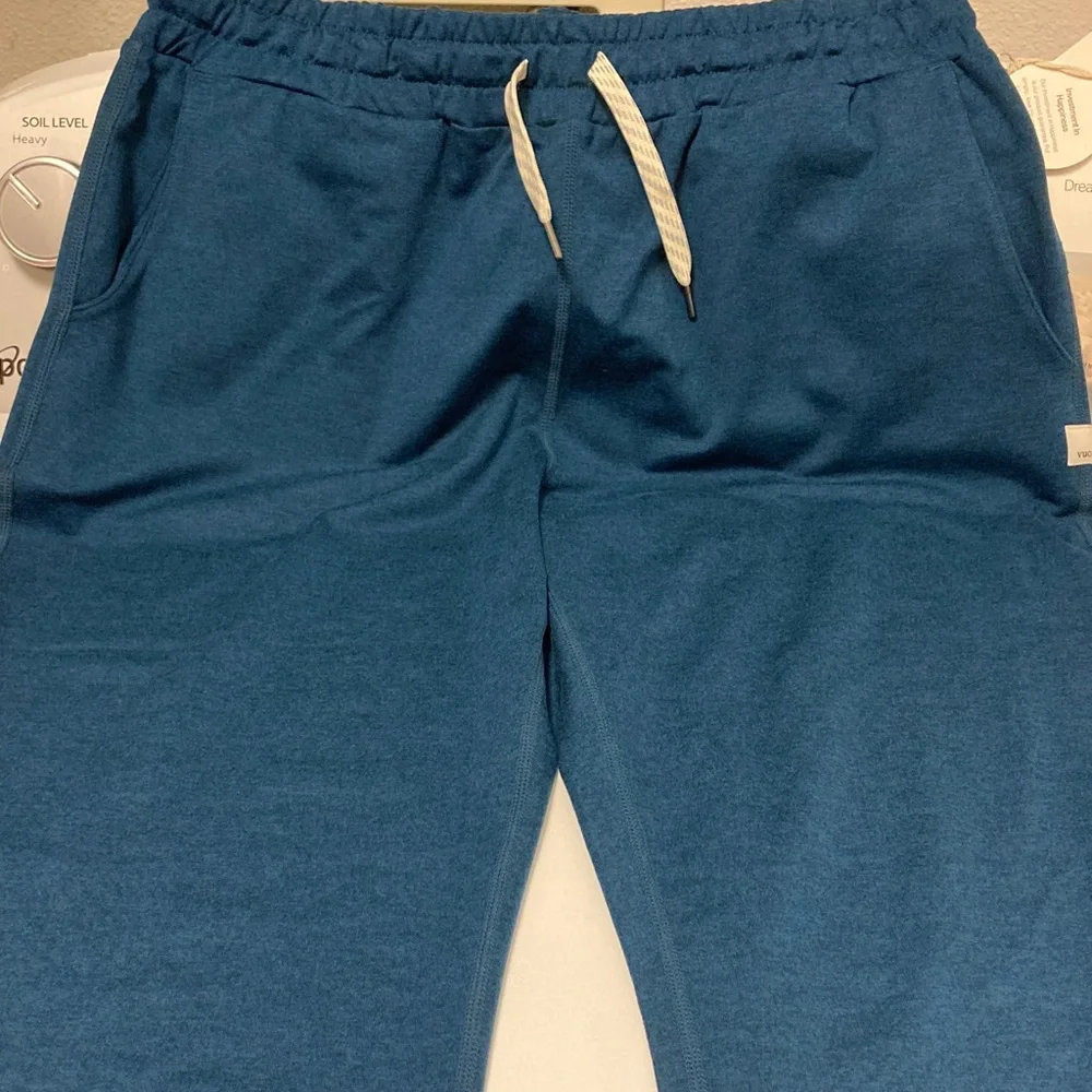 Vuori performance jogger - Picture 4 of 8